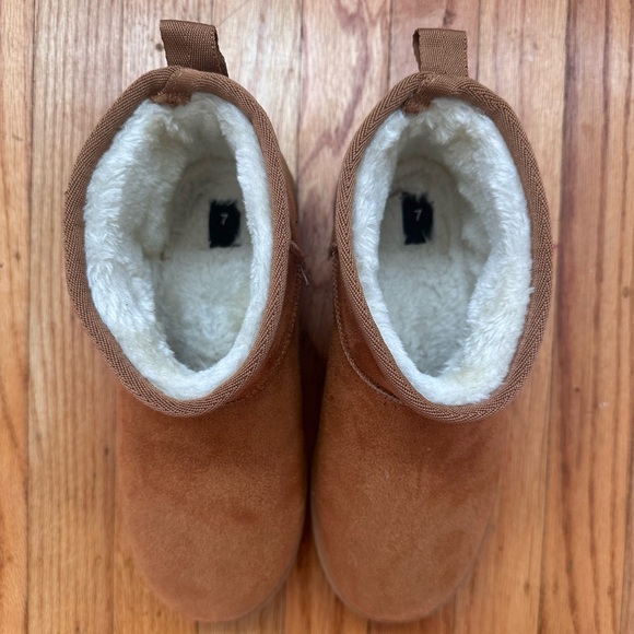 Platform Ankle Shearling Boot Size 7 - Picture 6 of 9